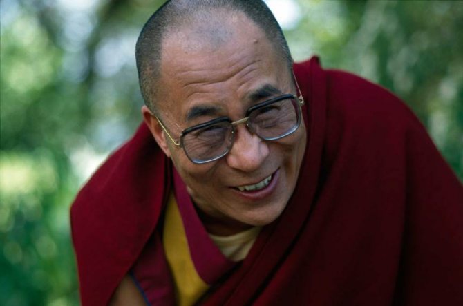 кто такой далай лама и чем он занимается